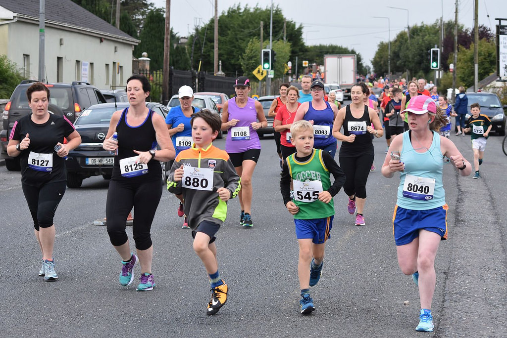 Runners passing Clonard Hall
